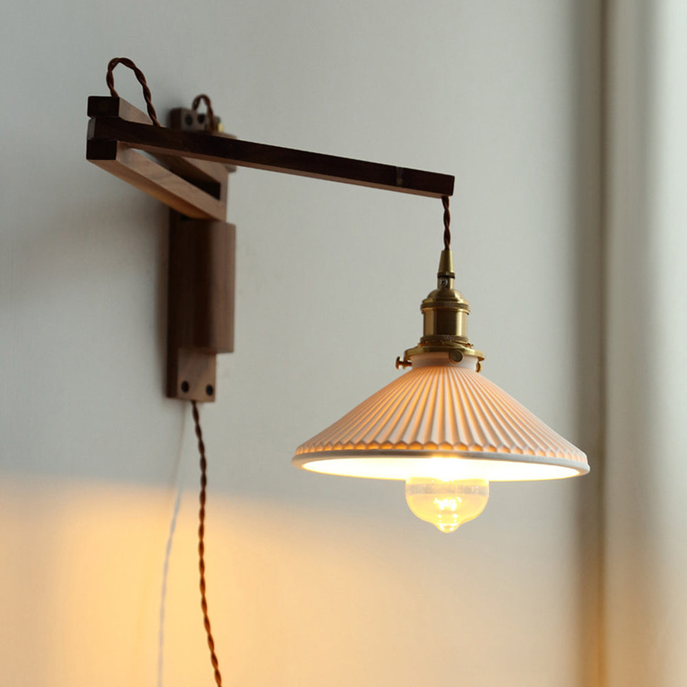 Muto Vintage Dome Ceramic/Wood Wall Lamp, Walnut/Wood/Clear | ventumra