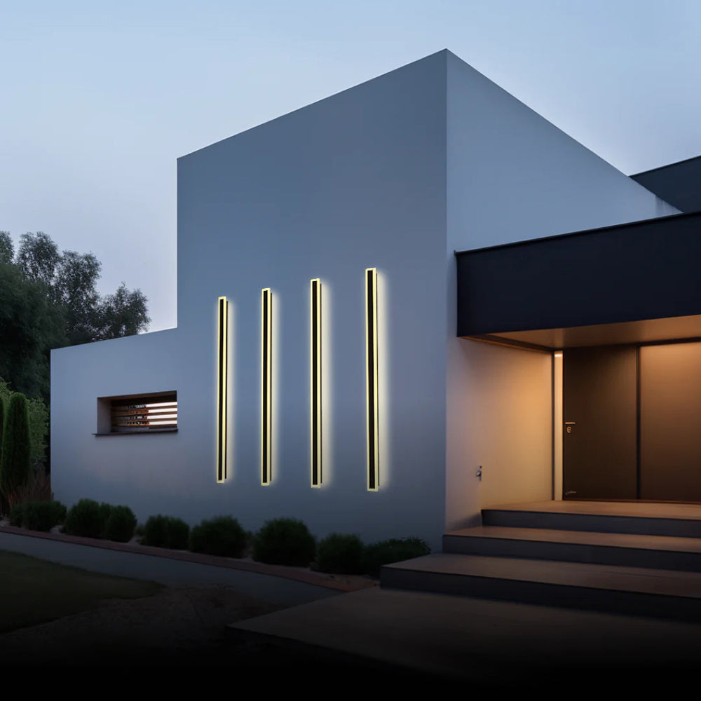 Vynn Linear Outdoor Wall Lamp | ventumra