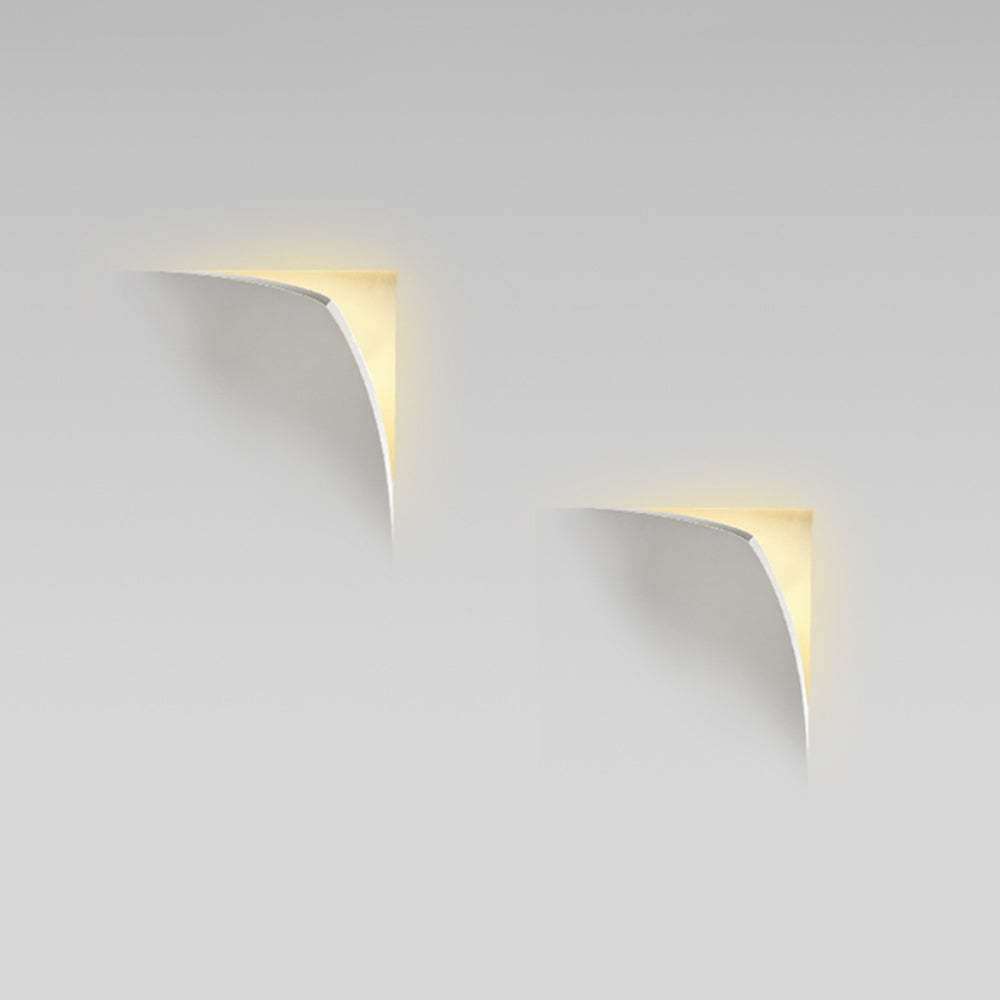 Aria Modern Recessed Metal/Plaster LED Wall Lamp, White | ventumra
