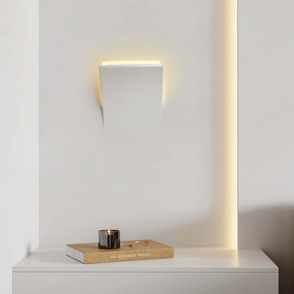 Aria Modern Recessed Metal/Plaster LED Wall Lamp, White | ventumra