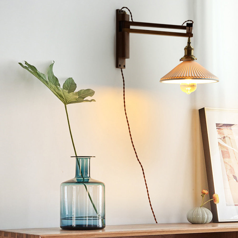 Muto Vintage Dome Ceramic/Wood Wall Lamp, Walnut/Wood/Clear | ventumra