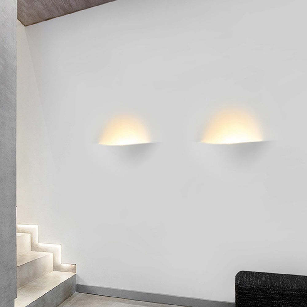 Aria Modern Recessed Metal/Plaster LED Wall Lamp, White | ventumra