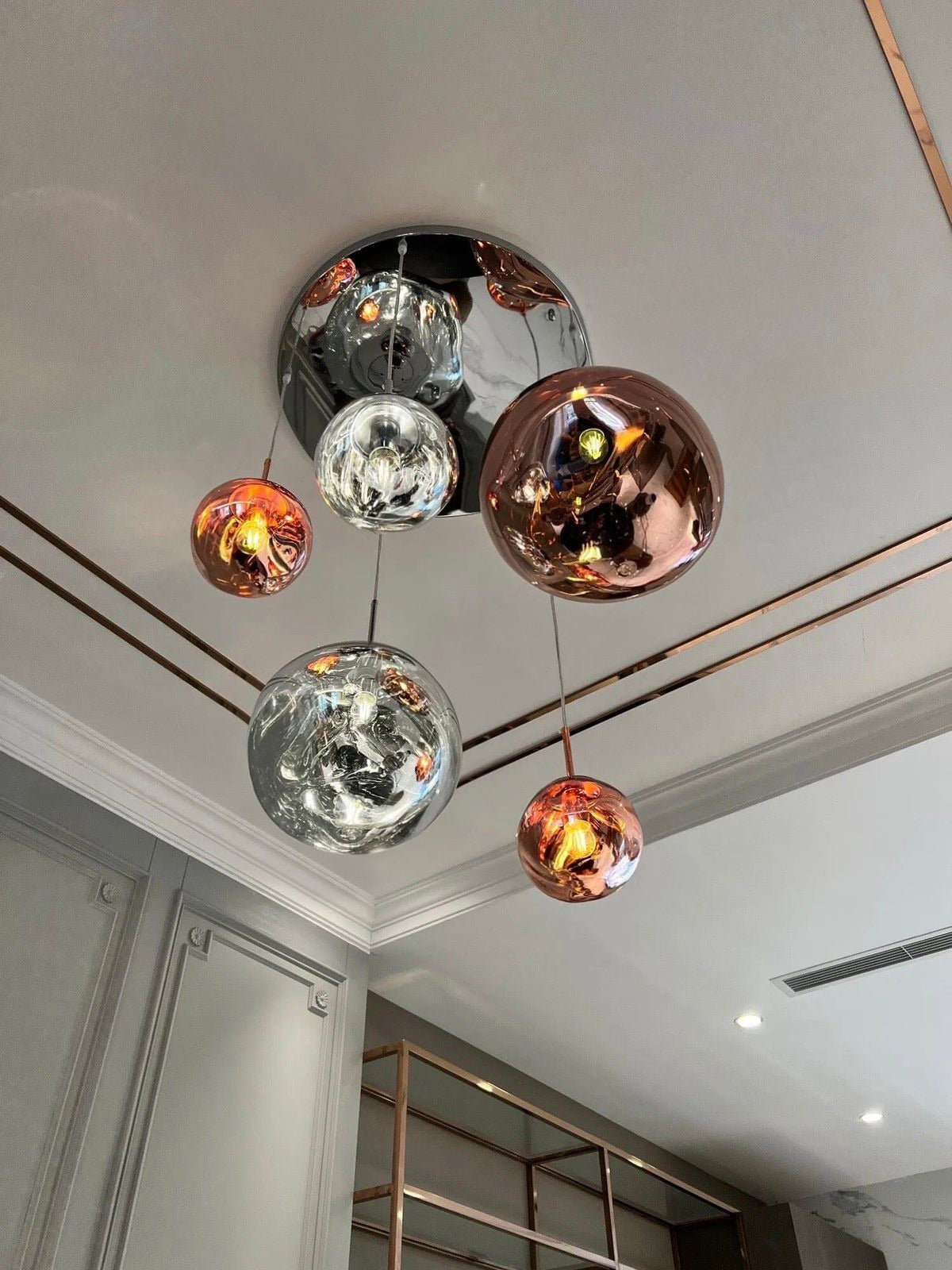 Nyara | Nordic Lava Aluminum Pendant Chandelier With Adjustable Lighting