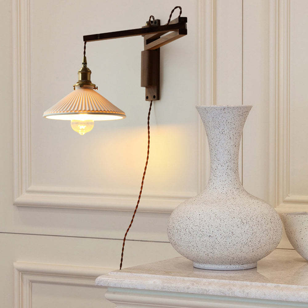 Muto Vintage Dome Ceramic/Wood Wall Lamp, Walnut/Wood/Clear | ventumra
