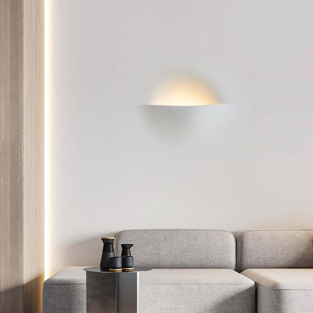 Aria Modern Recessed Metal/Plaster LED Wall Lamp, White | ventumra