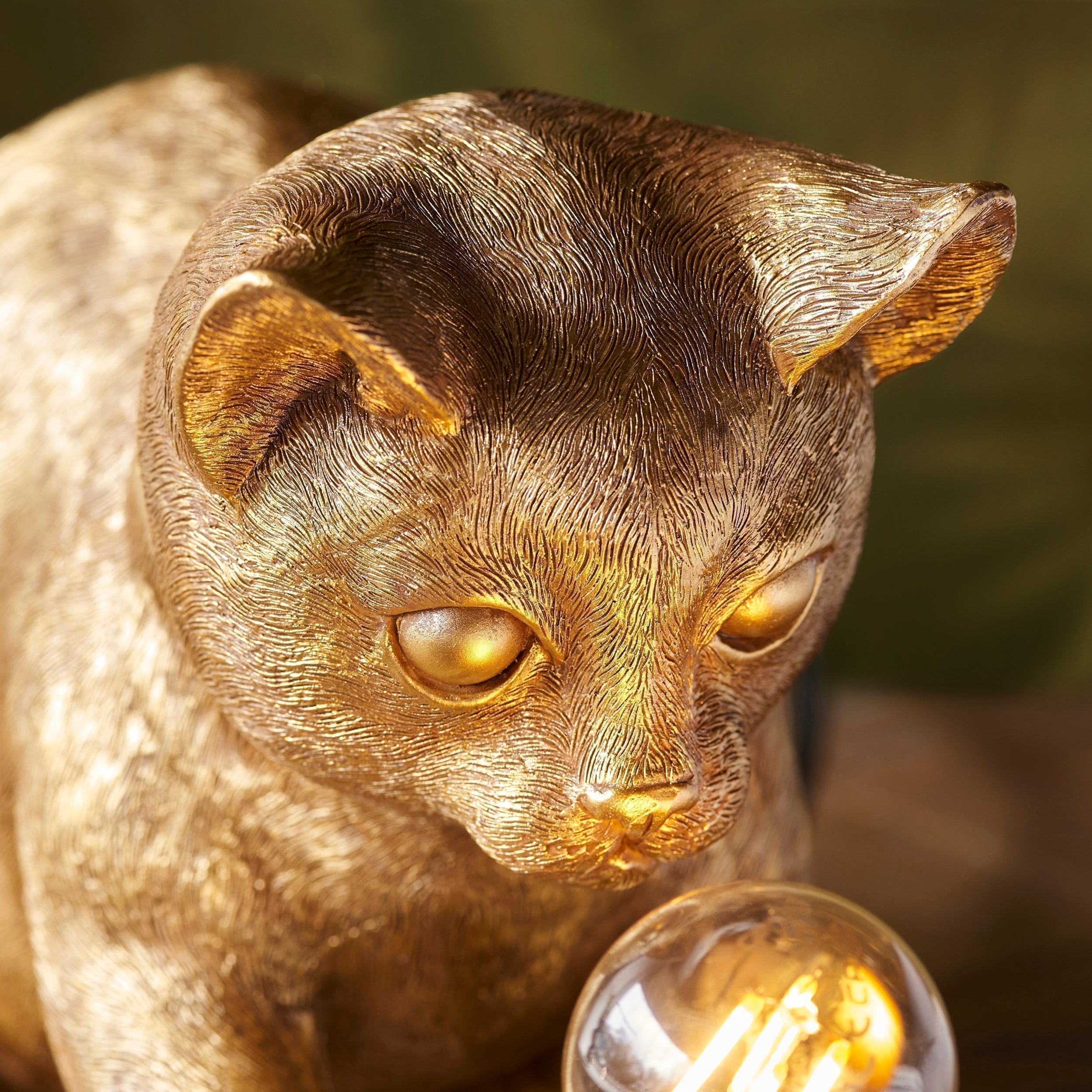 WhiskerGlow Resin Cat Table Lamp Antique Gold Matte Black