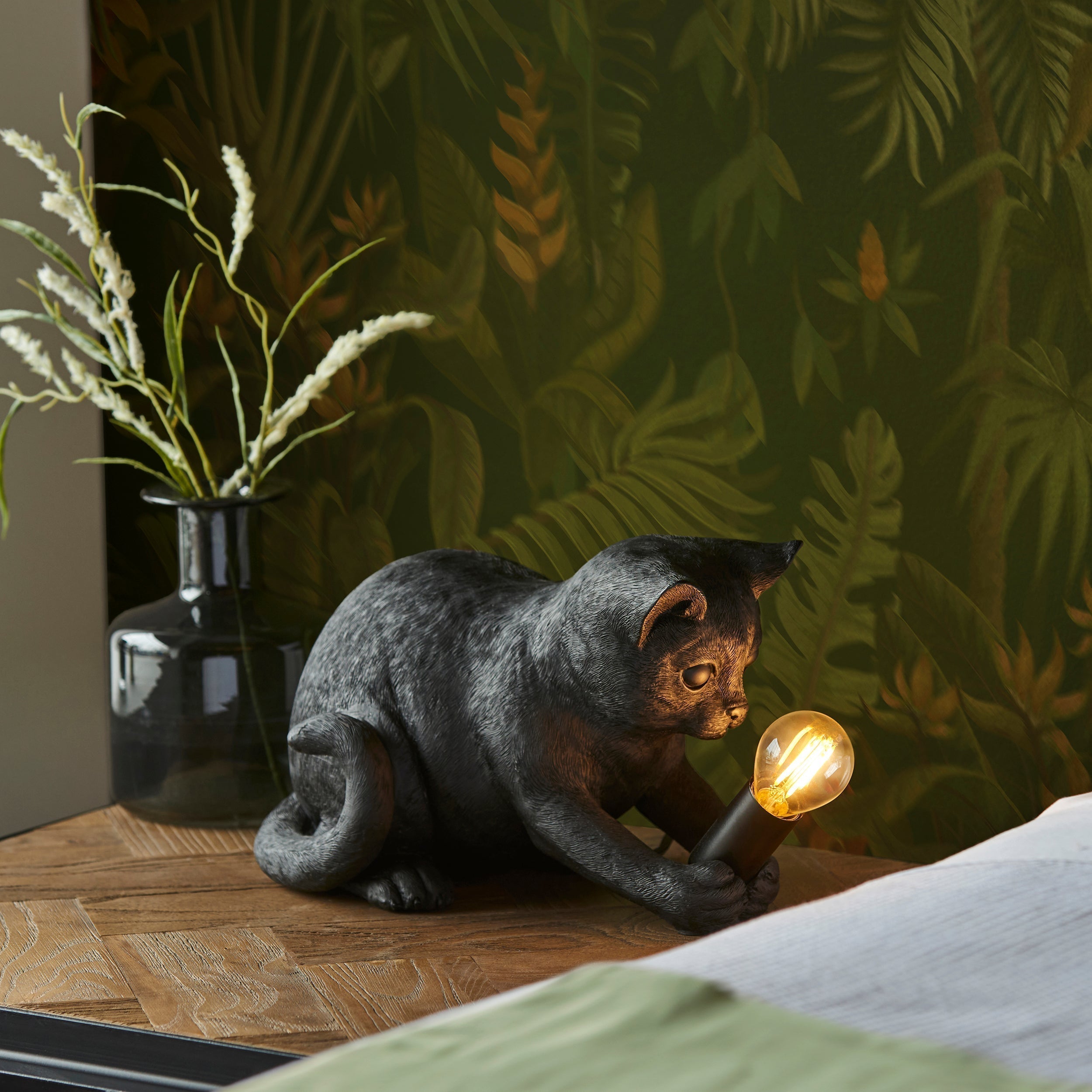 WhiskerGlow Resin Cat Table Lamp Antique Gold Matte Black