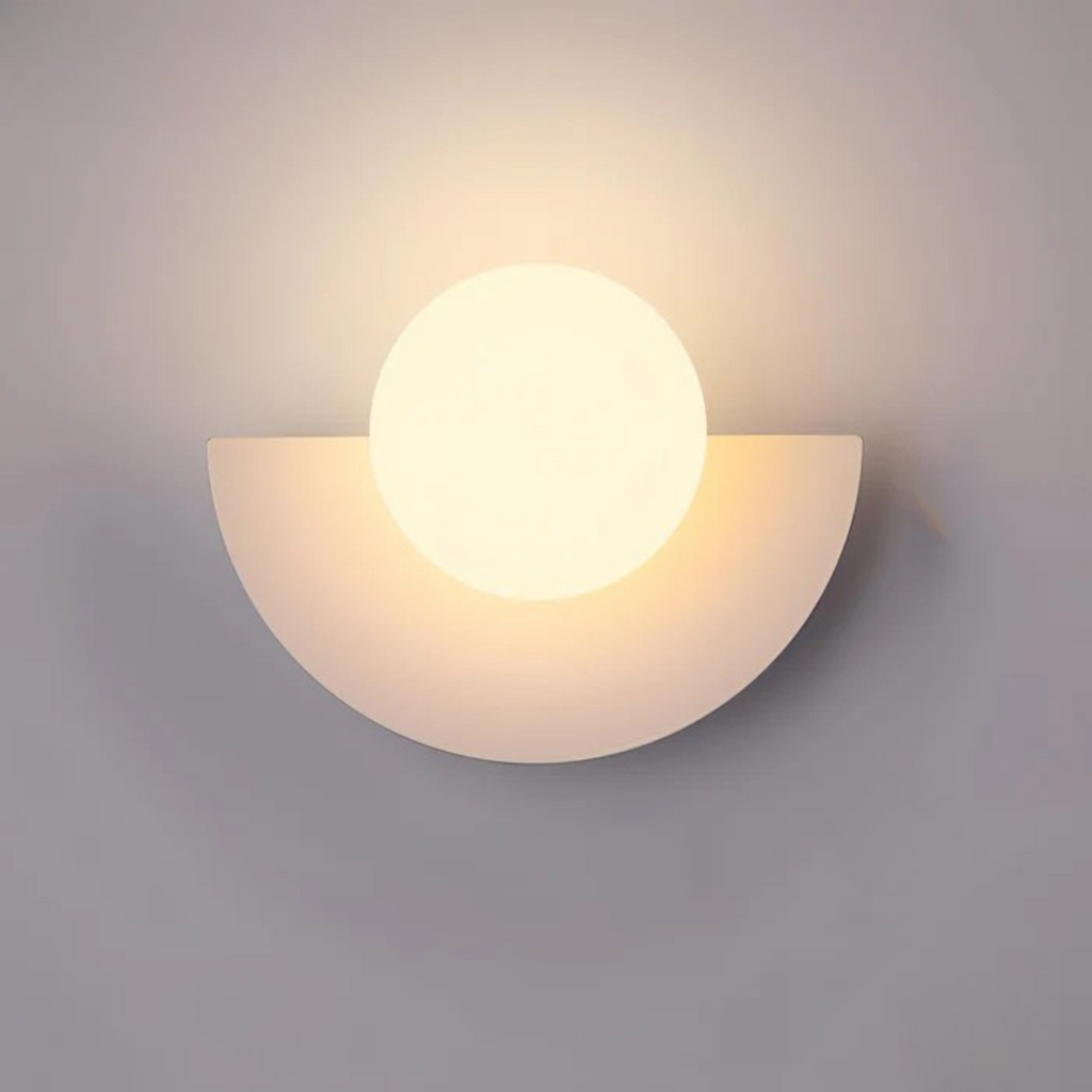 Sculptural Half Moon Wall Light | Ventumra