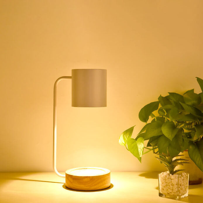 Lampa stołowa z drewnianą podstawą Akari | Ventumra