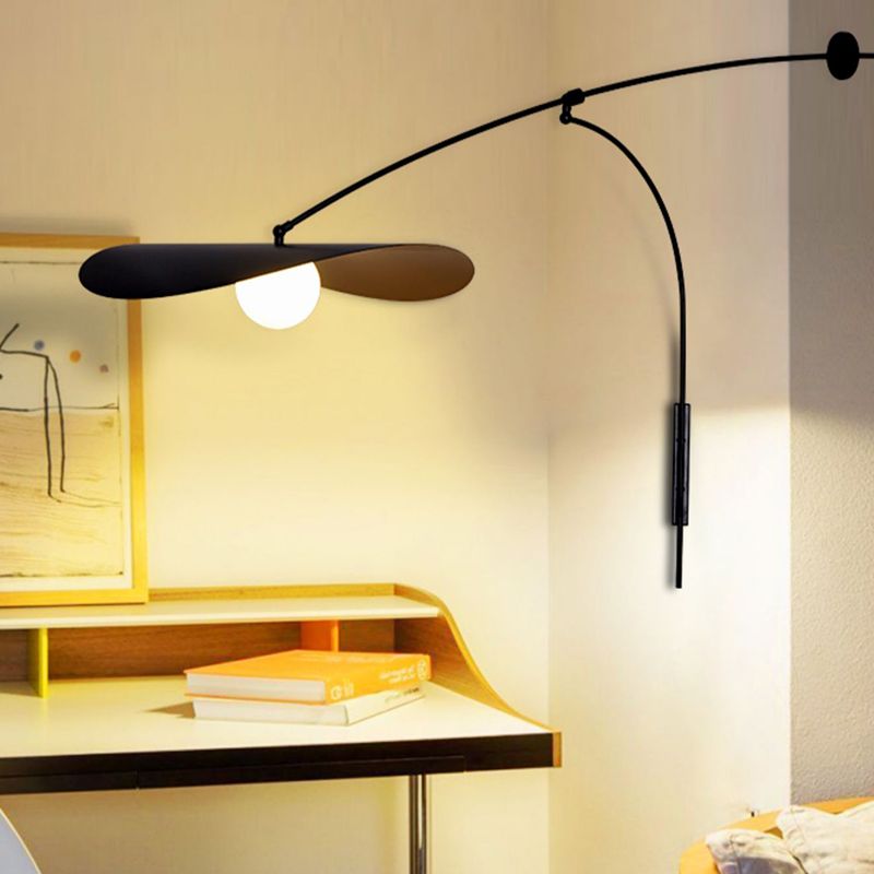 Arisha Arc Wall Lamp, Metal/Glass, Black/Gold, Bedroom | ventumra