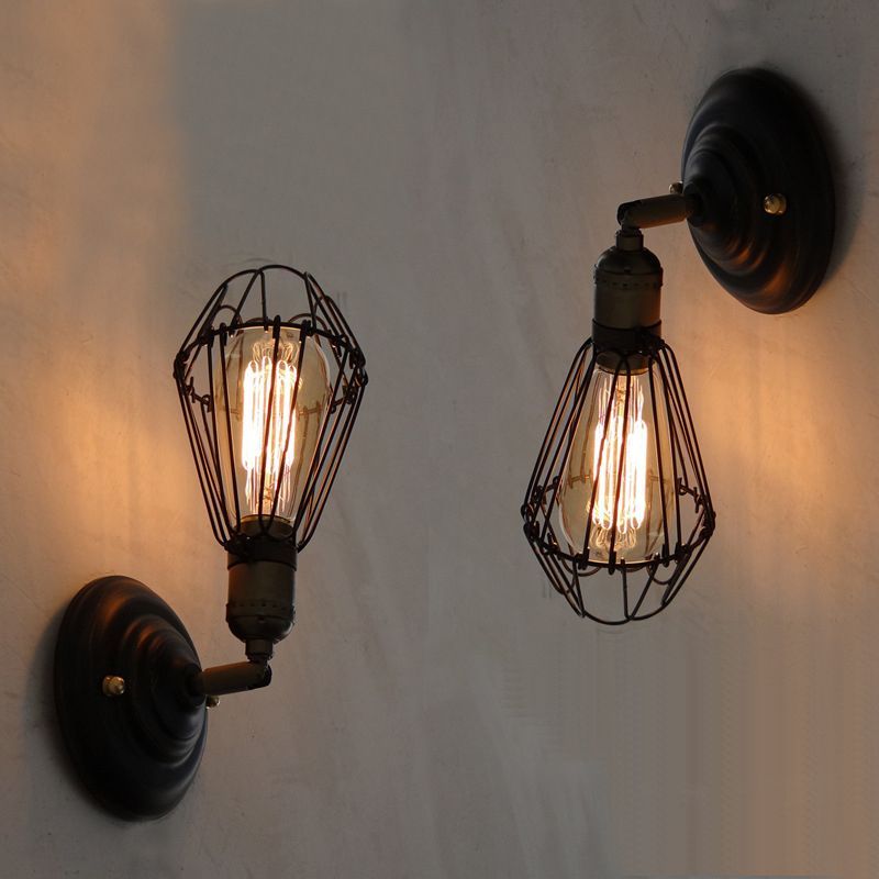 Alessio Industrial Lantern Shaped Metal Wall Lamp, Black/Rust | ventumra