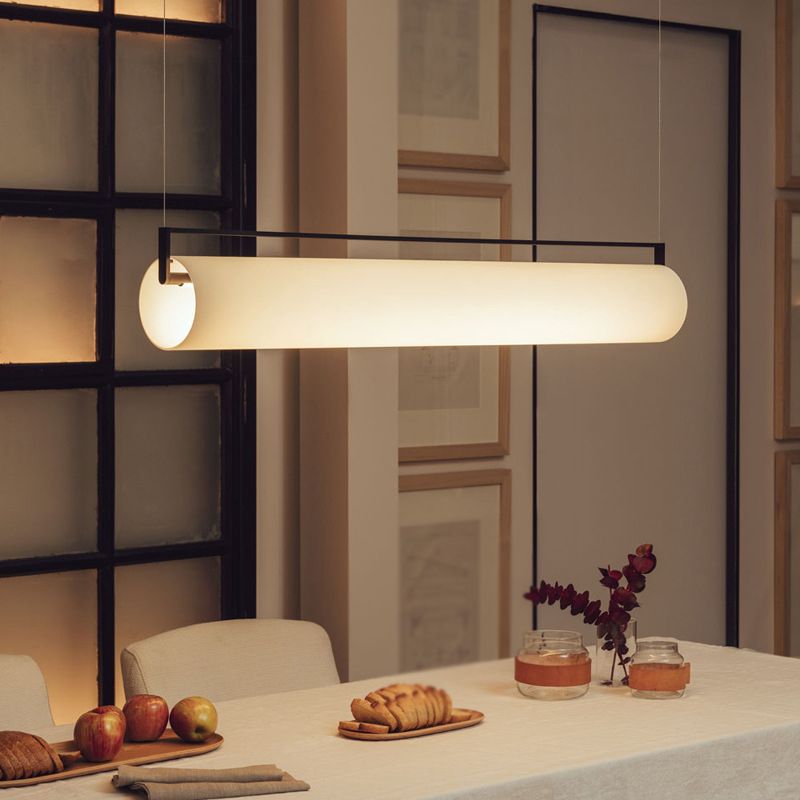Arisha Desinger Cylindrical Shape Linear Pendant Light | ventumra