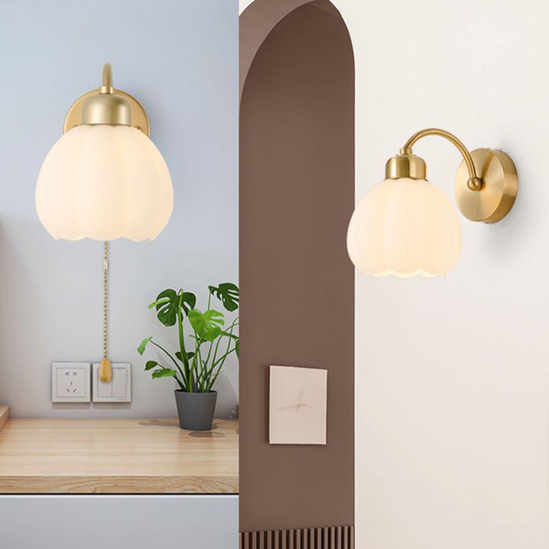 Valentina Nordic Flower Vanity Glass Metal Wall Lamp, Gold/Ivory | ventumra