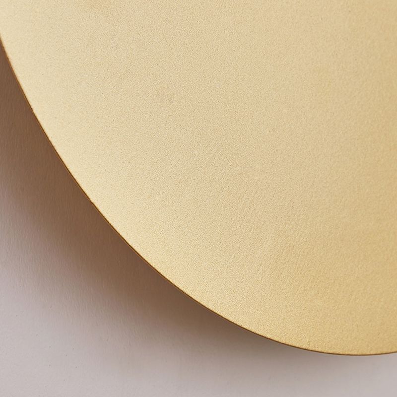 Arisha Minimalist Round Wall Mounted Lamp, Metal, Bedside/Living Room | ventumra