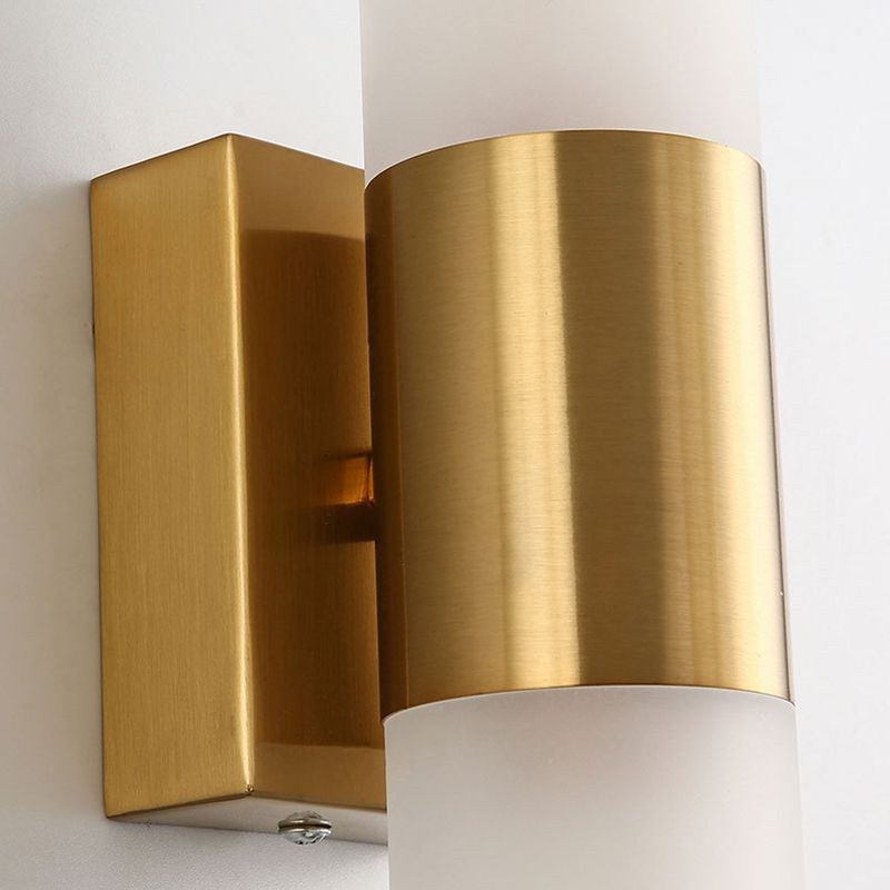 Arisha Modern Double Headed Metal Glass Vanity Wall Lamp, Black/Gold | ventumra