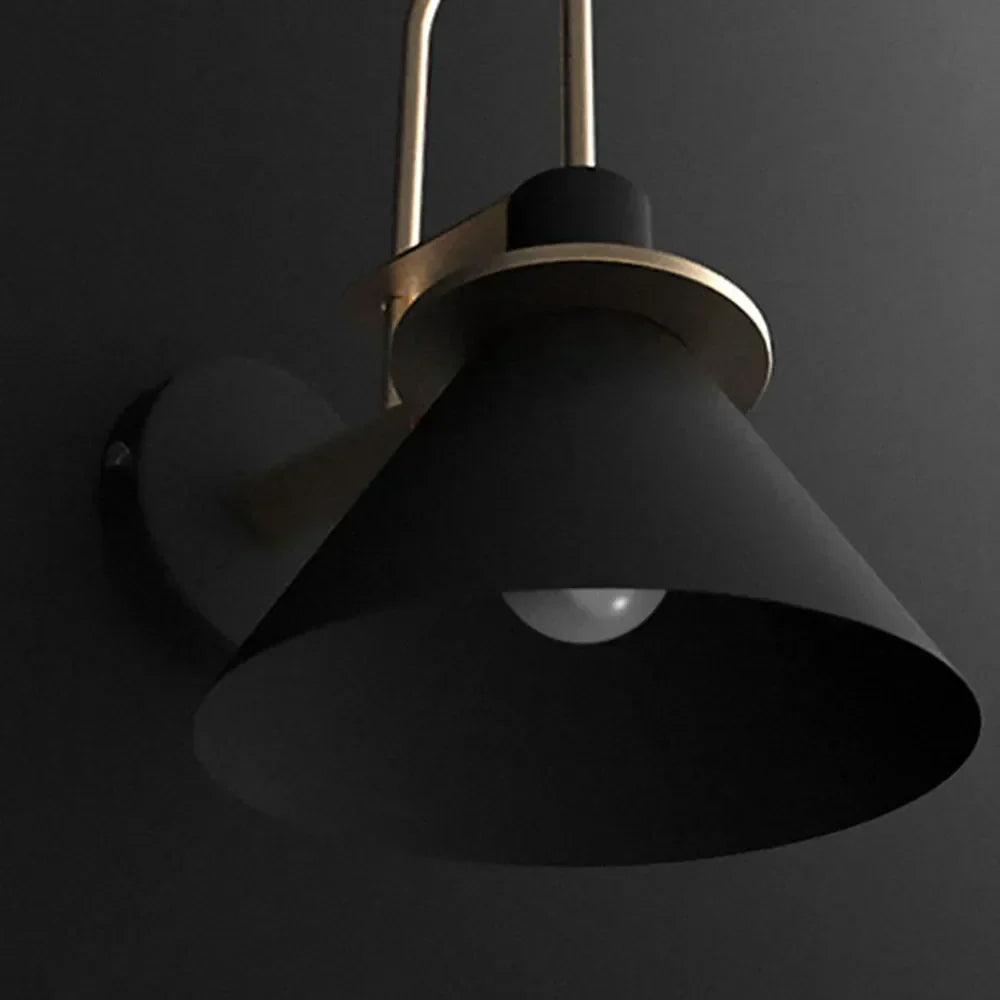 Valentina Vintage Horn Shape Metal Wall Lamp, Living room/Bedroom/Bathroom | ventumra