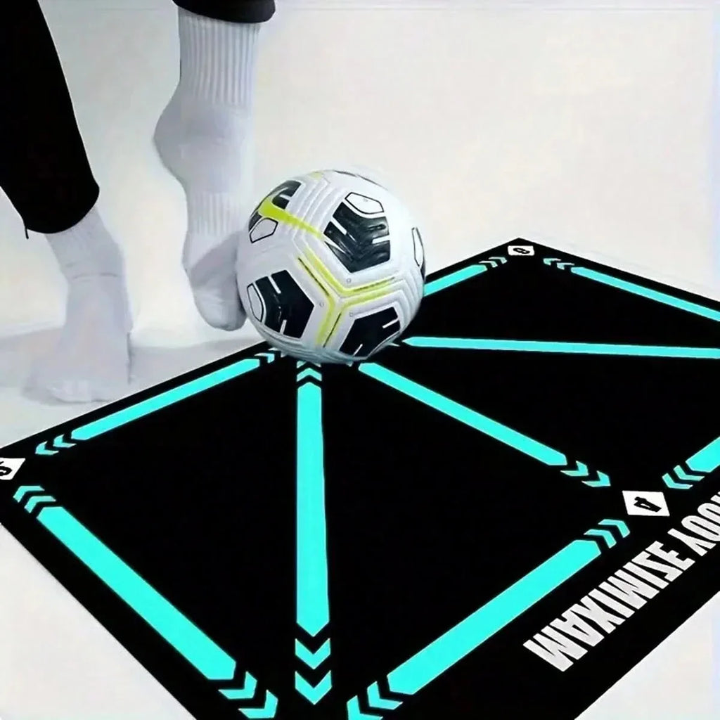 GoalReady 滑り止め付きサッカートレーニングマット — テクニック練習用の携帯式マット