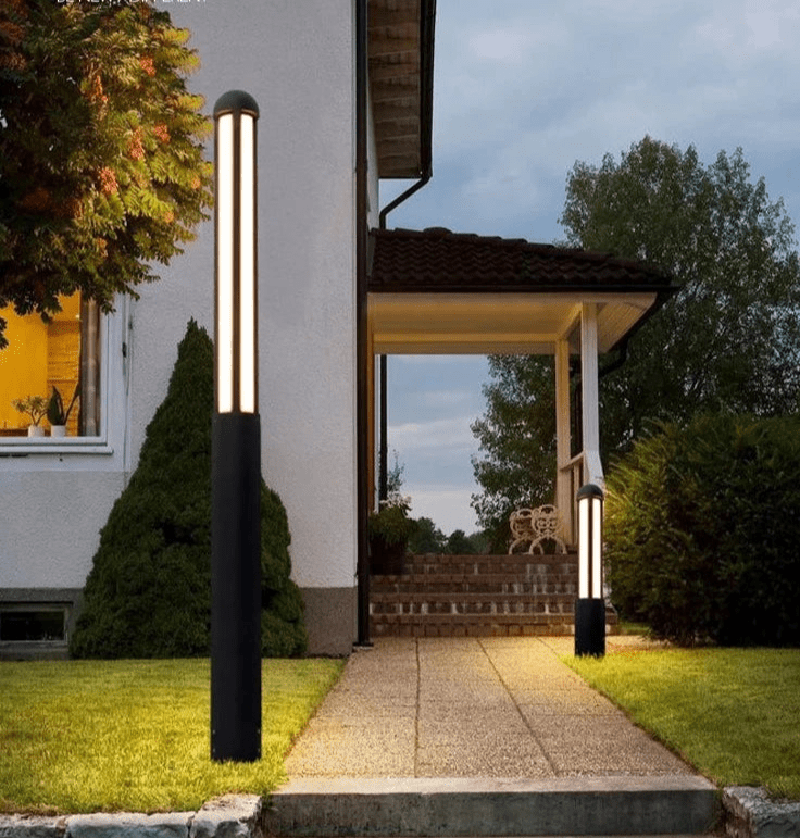 Nexa IP54 Waterproof LED Courtyard Lamp With Acrylic Shade