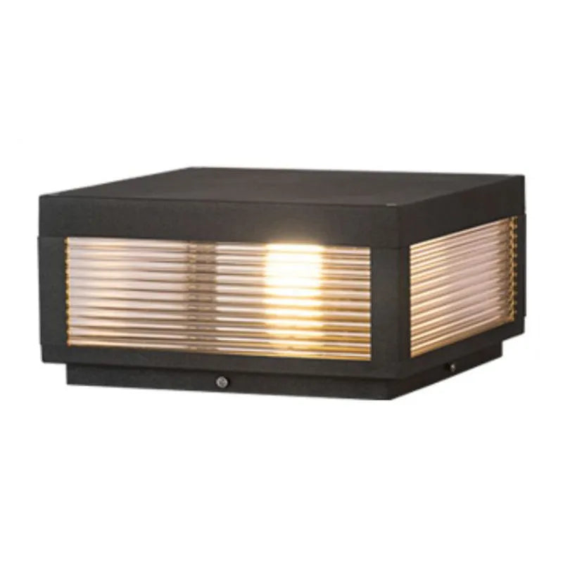 Vetra Vintage Metal LED Outdoor Light Post | ventumra