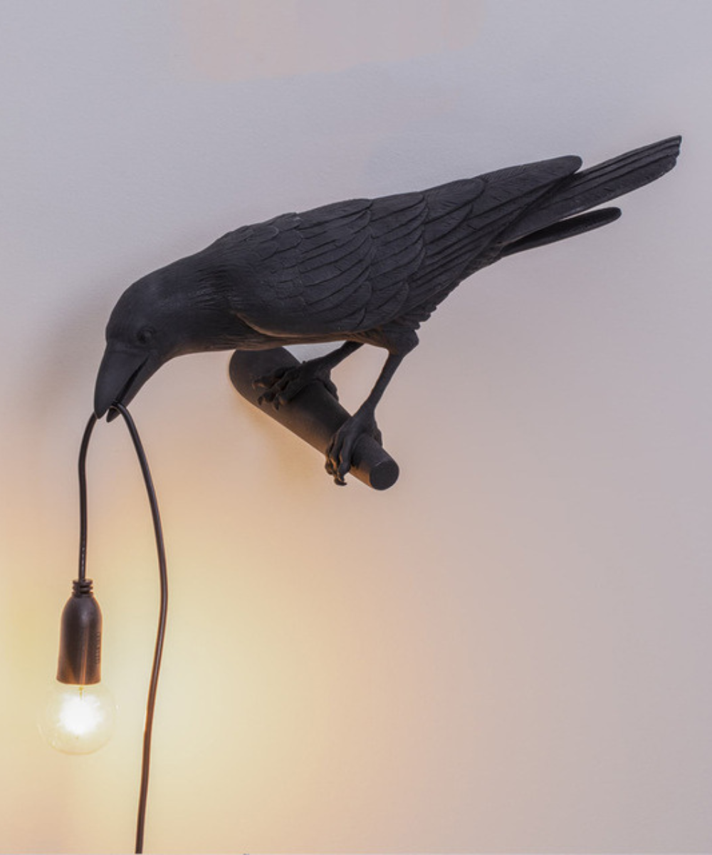 Creative Bird Table Lamp – Elegant Sculptural Lighting