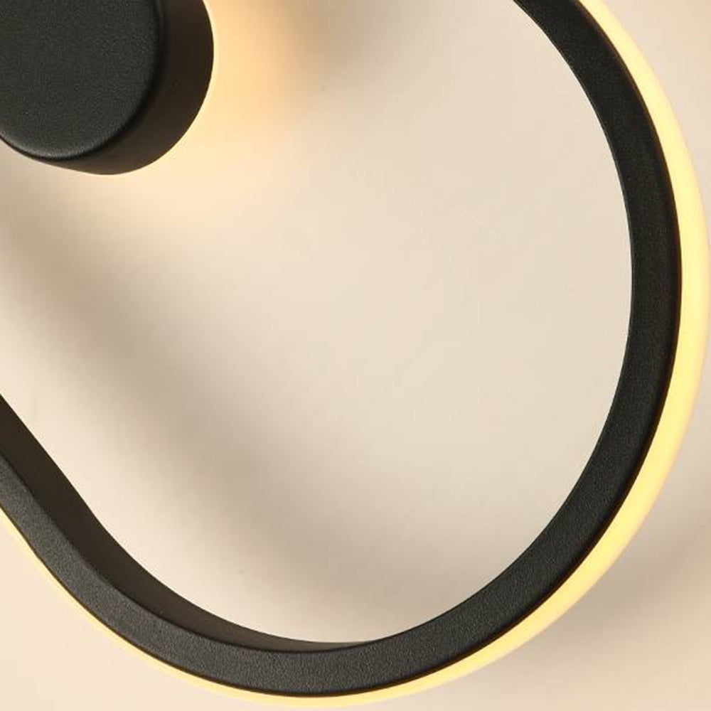Arisha Nordic Clock Wall Lamp, Gold & Black | ventumra
