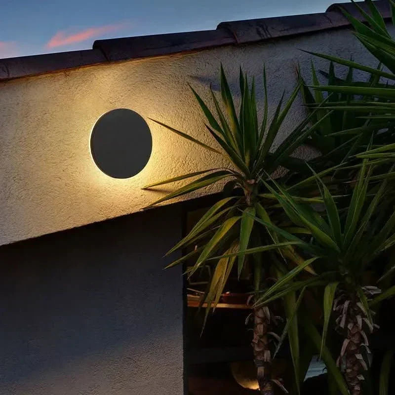 Orra IP65 Outdoor Wall Light — Minimalist LED Fixture, Round or Square