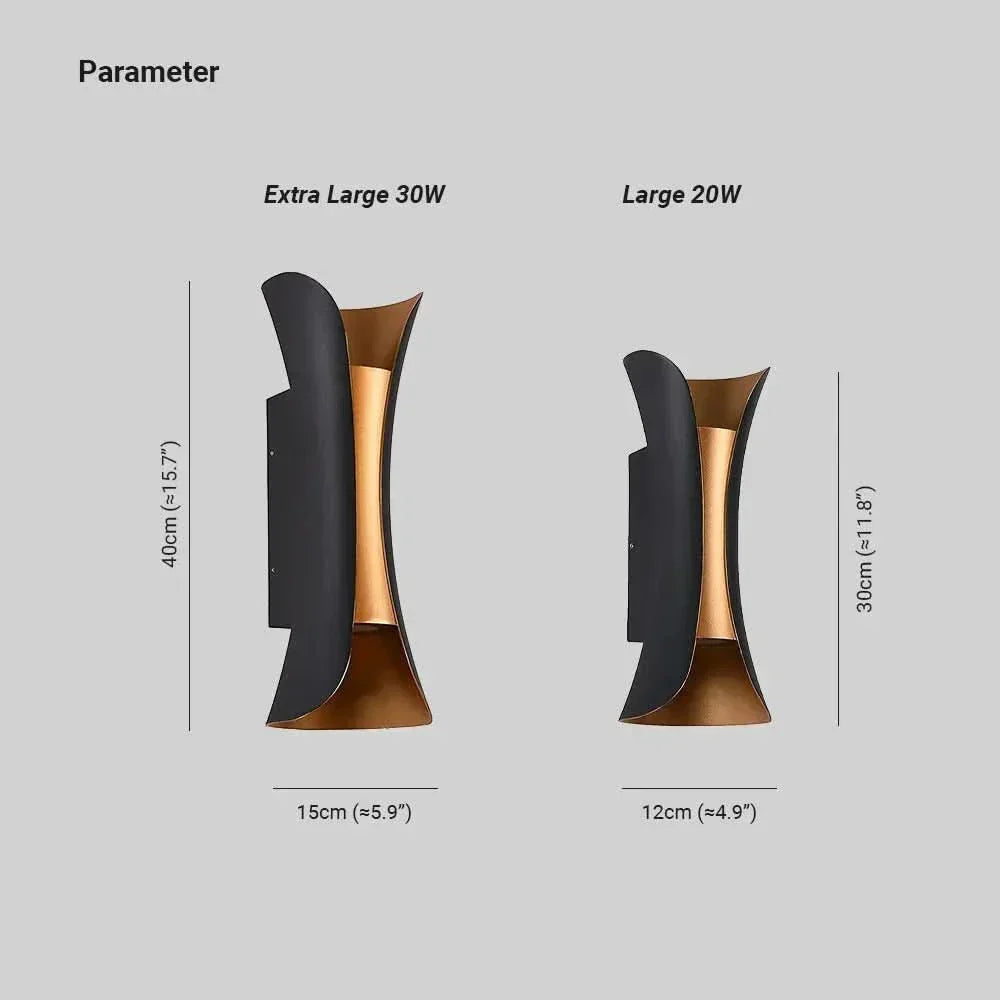 Luz de pared LED curva para exteriores NovaCurve — Protección impermeable con clasificación IP65
