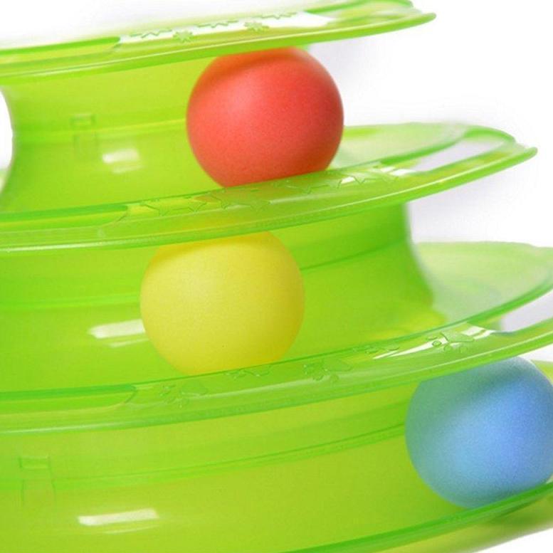 Fargerikt 3-etasjes lekestativ for kattunger — interaktiv aktivitetsleke