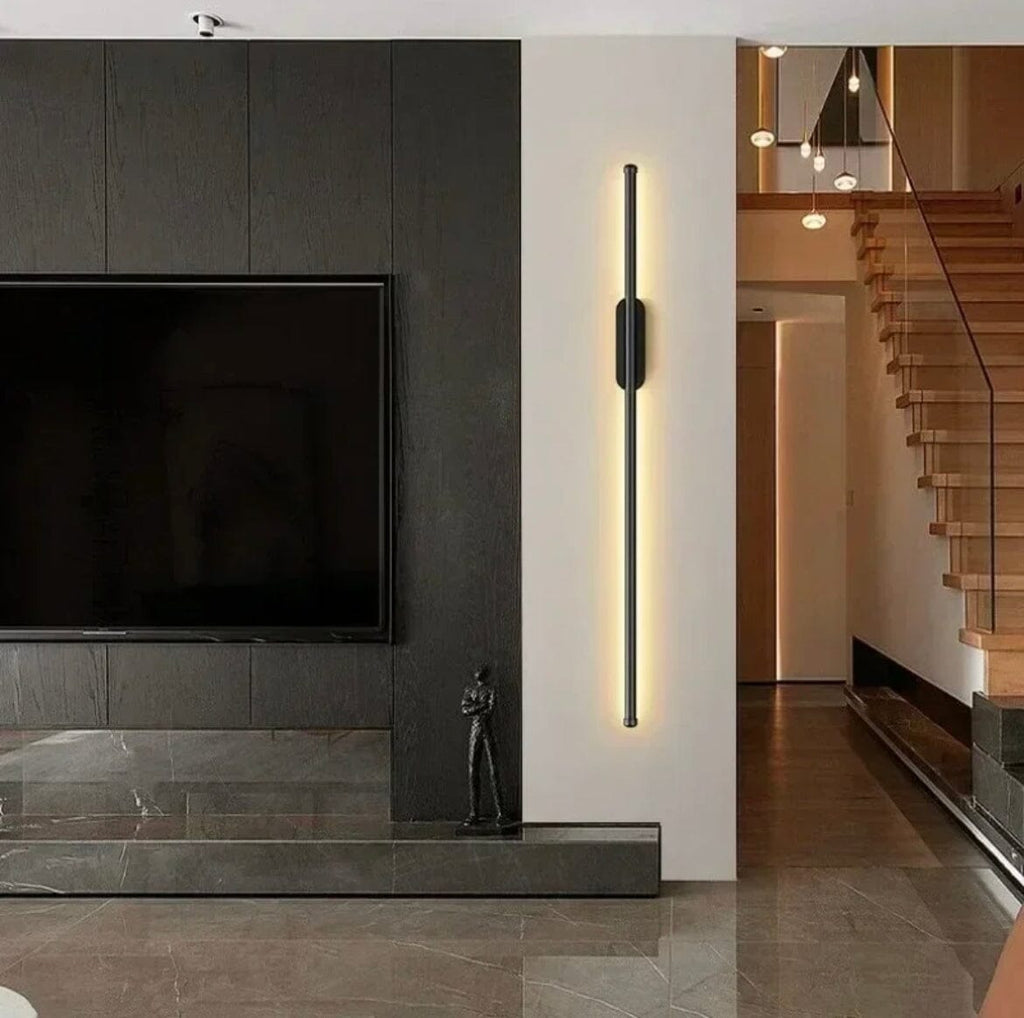 Noir Tube Wall Lamp in Black Metal for Modern Living