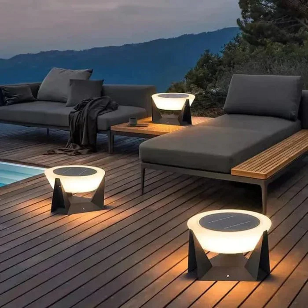 Liora | Smart Solar-Powered Outdoor Lamp For Garden Patio