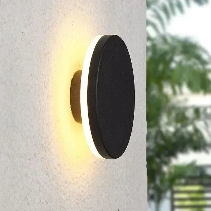 Orra IP65 Outdoor Wall Light — Minimalist LED Fixture, Round or Square
