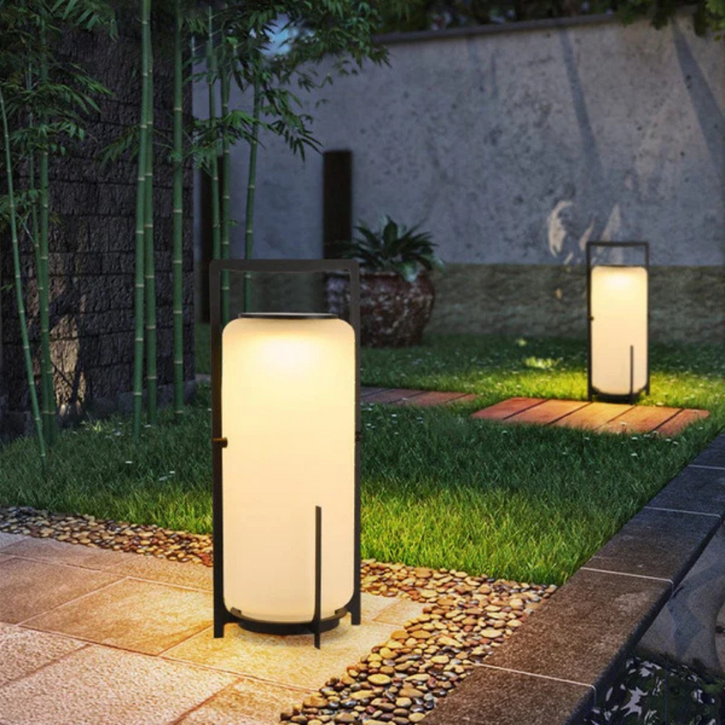 Kirrea | Energy-Saving Solar Outdoor Lamp With Dusk Sensor