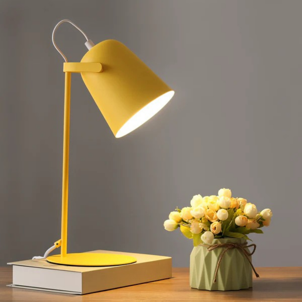 Architectural Cone Head Table Lamp | Ventumra