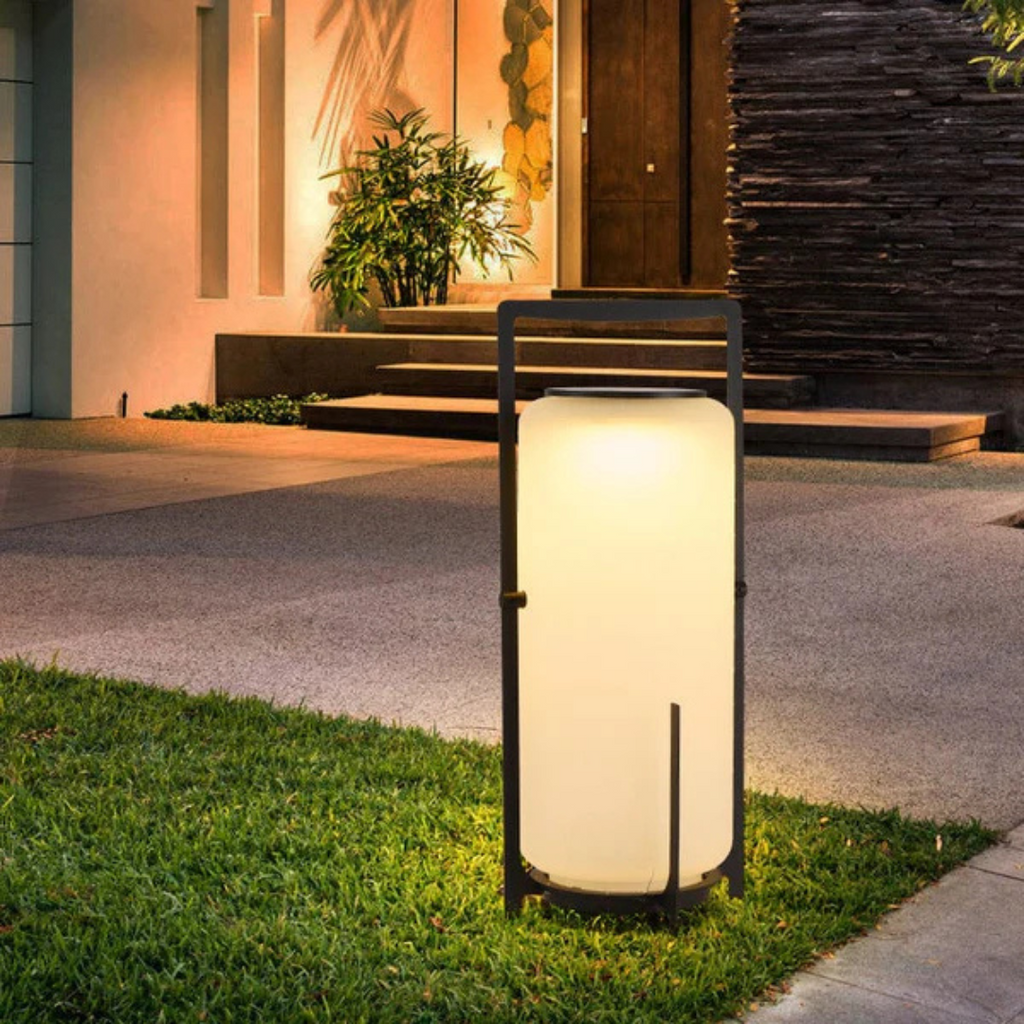 Kirrea | Energy-Saving Solar Outdoor Lamp With Dusk Sensor