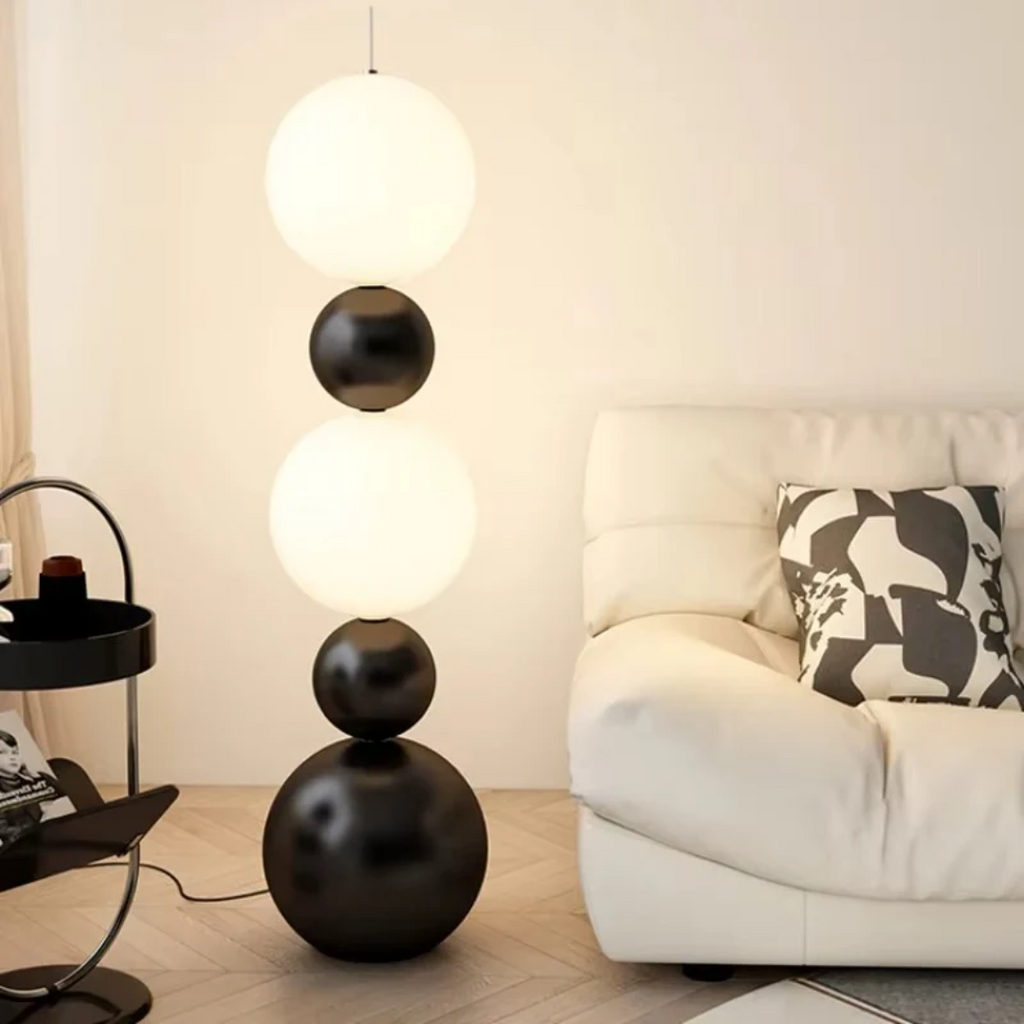 Ardena Gourd-Shaped LED Floor Lamp With Natural Materials