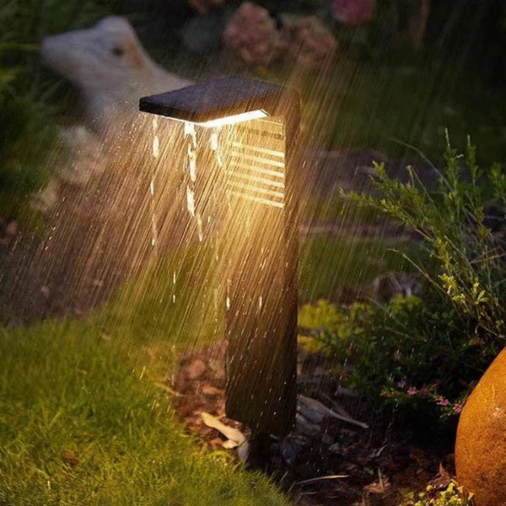 Liora | Automatic Energy-Efficient Solar Garden Lamp