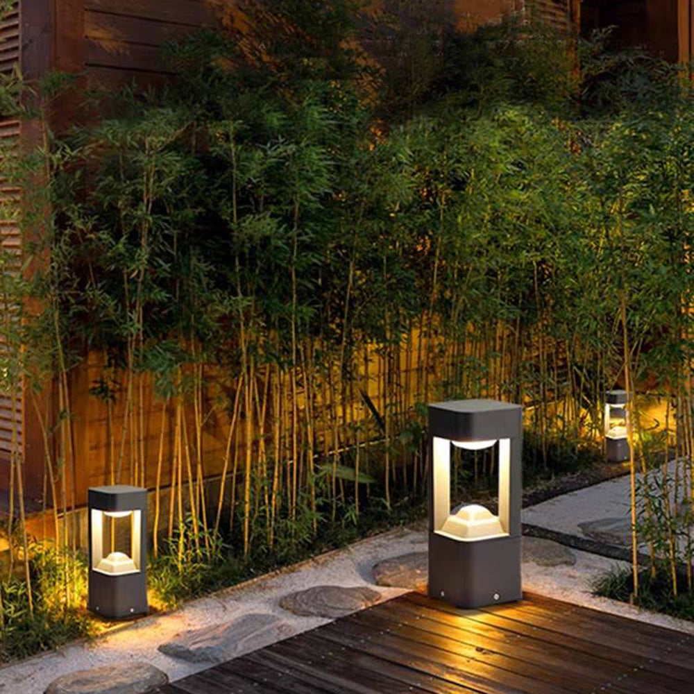 Ray Contemporary Metal Triangular Hollow Outdoor Path Light, Black | ventumra