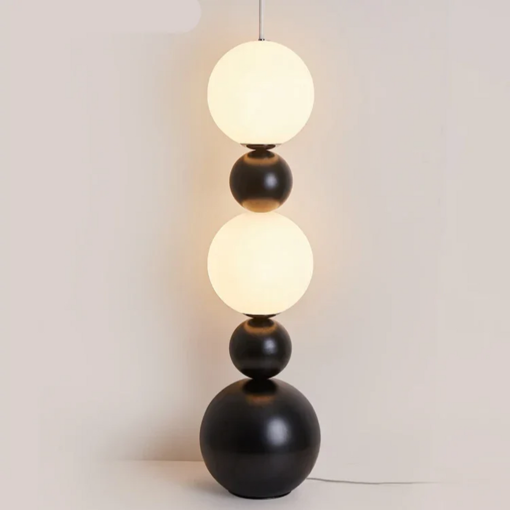 Ardena Gourd-Shaped LED Floor Lamp With Natural Materials