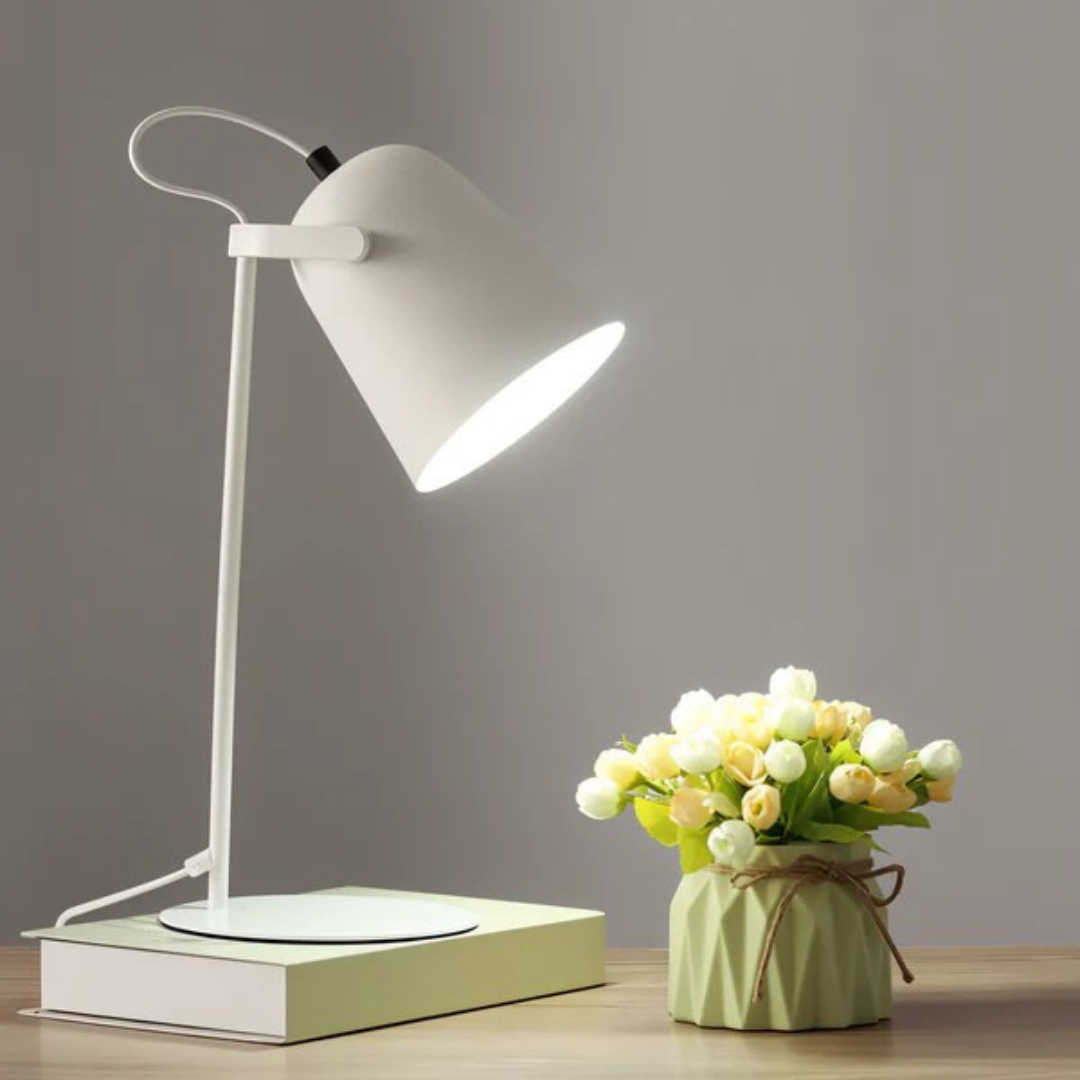 Architectural Cone Head Table Lamp | Ventumra