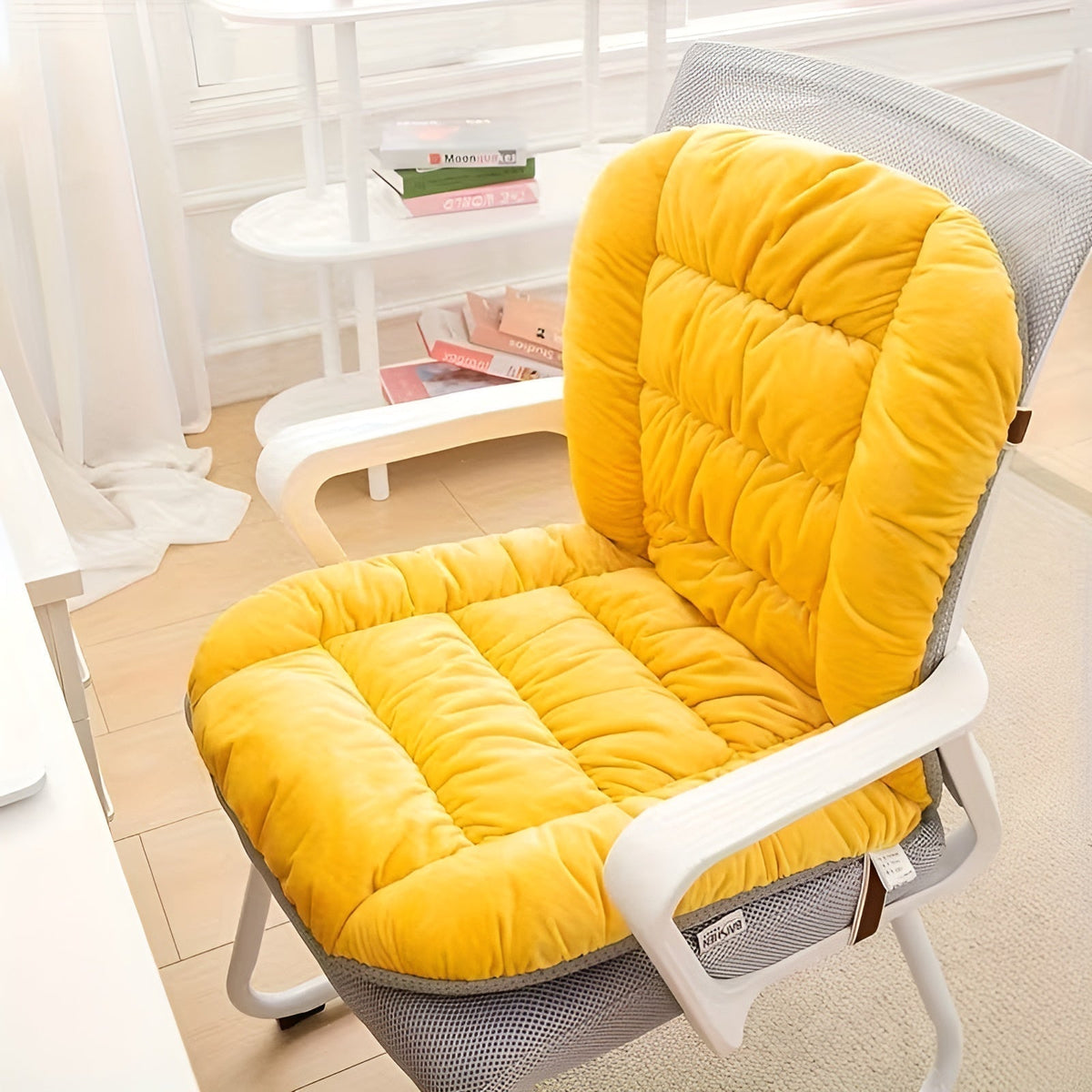 Pernă de șezut confortabilă cu spătar - design pentru susținere