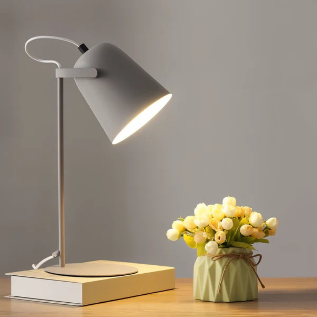 Architectural Cone Head Table Lamp | Ventumra