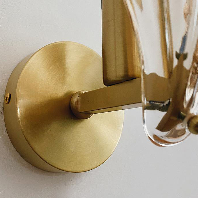Art Nouveau Shell Wall Sconce | Ventumra