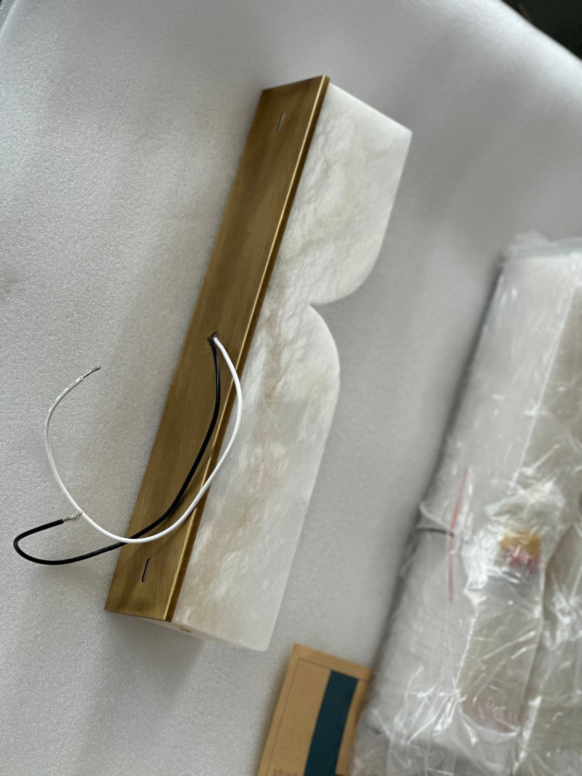 Alabaster Essence LED Wall Sconce | Ventumra
