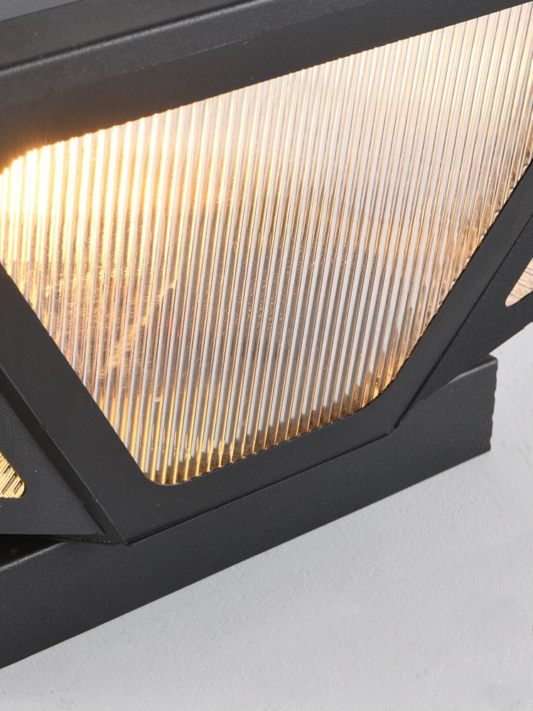 Veltrique Geometric Gate Pillar Light | Ventumra