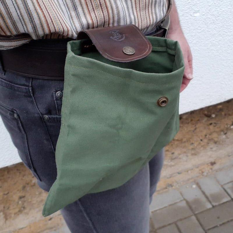 Handgjord naturupptäckarpåse i läder och canvas - vintagestil