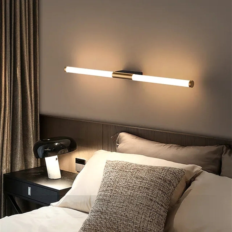 Moren Minimalist Linear Metal Wall Lamp, Gold | ventumra