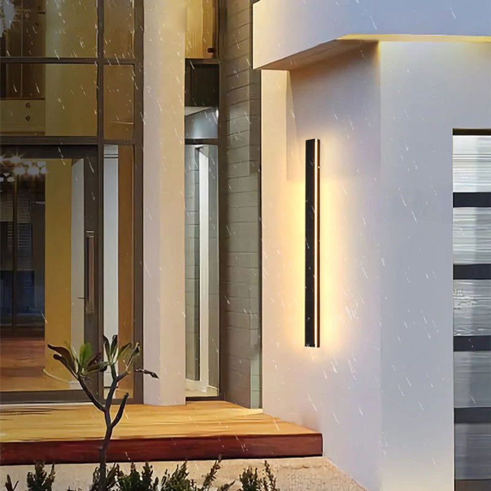 Silex Linear Outdoor Wall Lamp - Neutralighting