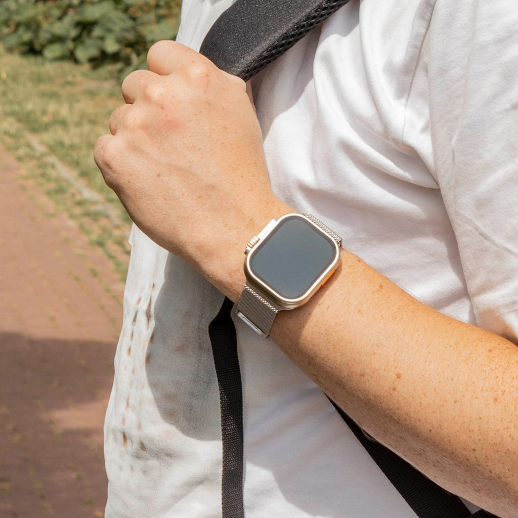Champagne Finish Milanese Strap For Apple Watch Edition | Ventumra