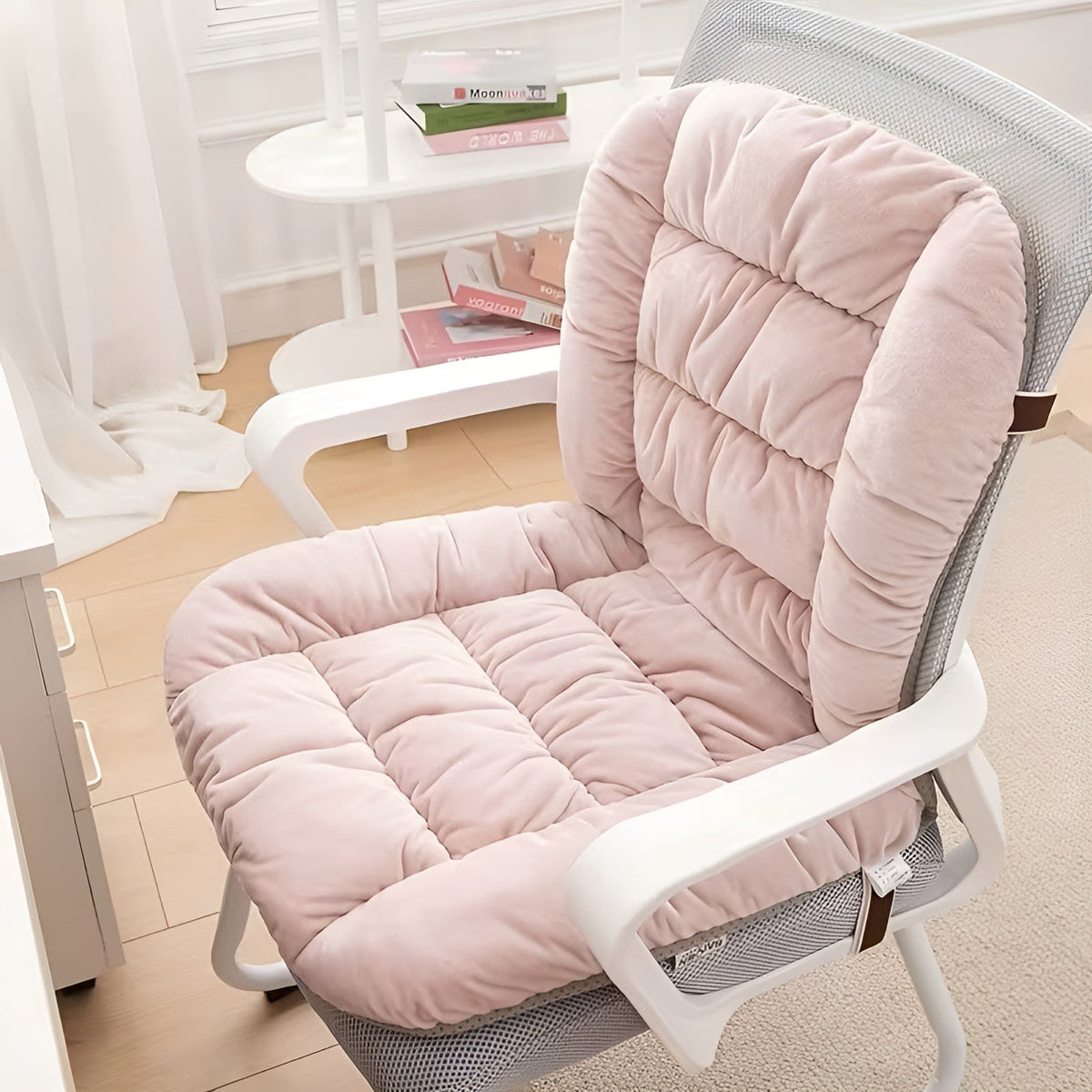 Pernă de șezut confortabilă cu spătar - design pentru susținere