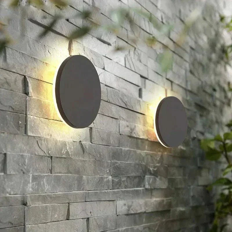Orra IP65 Outdoor Wall Light — Minimalist LED Fixture, Round or Square